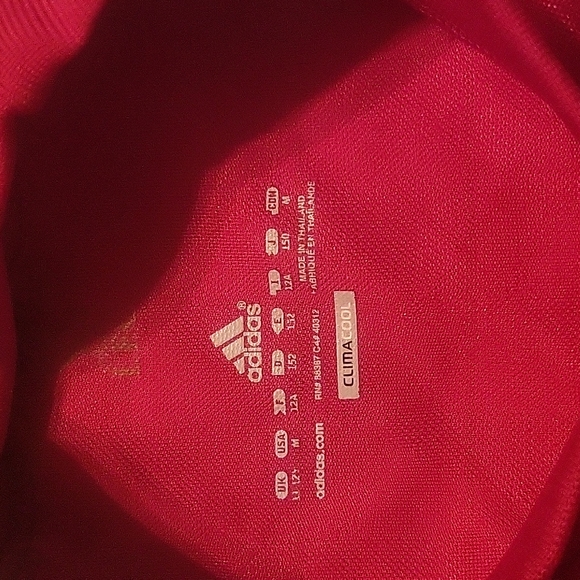Liverpool jersey - Picture 3 of 3